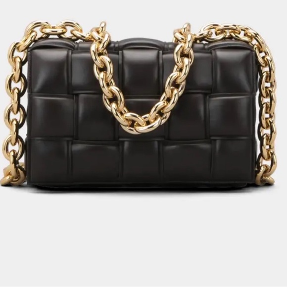 Bottega Veneta Chain Casette Intrecciato Bag - Picture 1 of 10